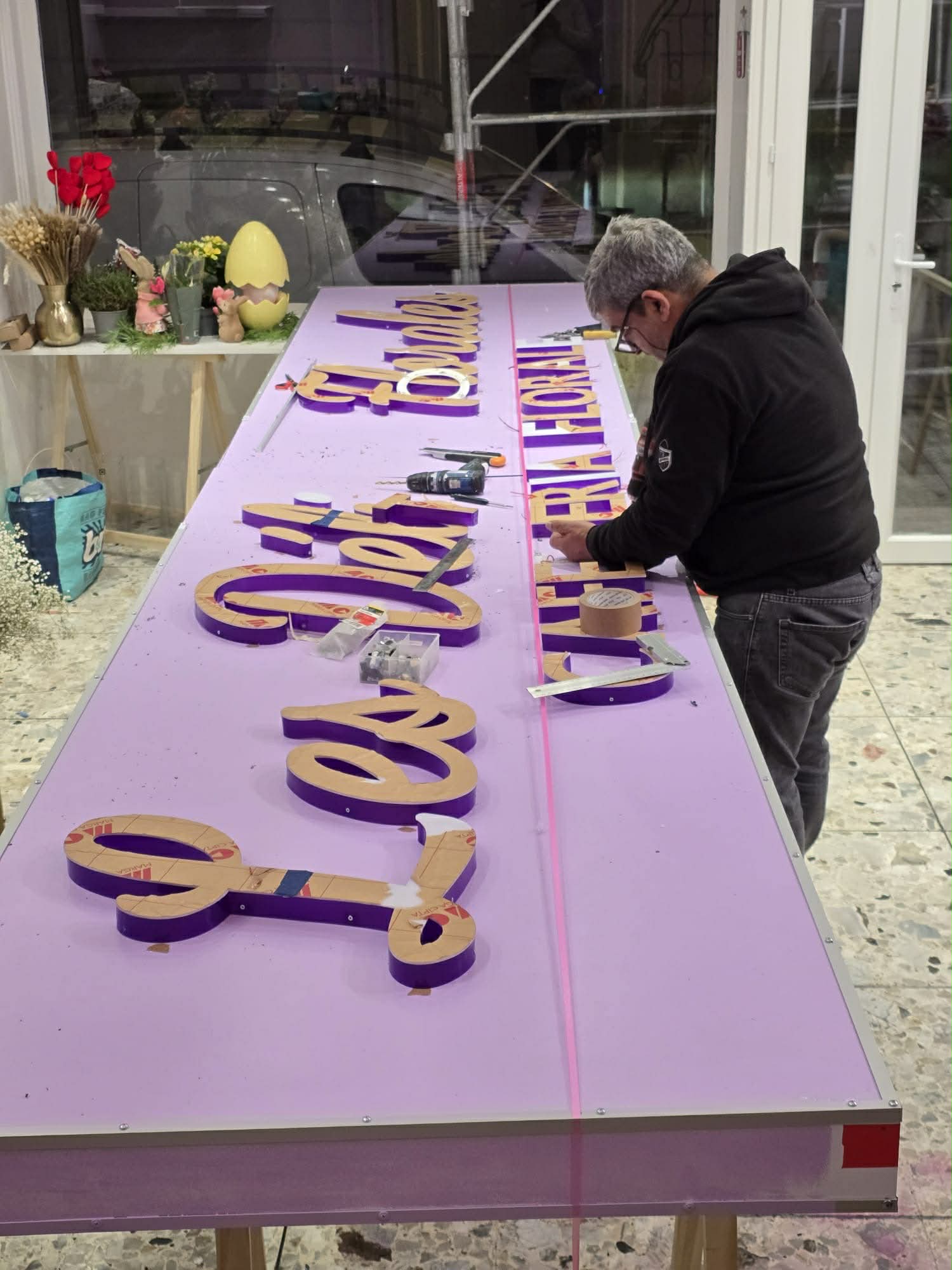 enseigne_luminieuse_work